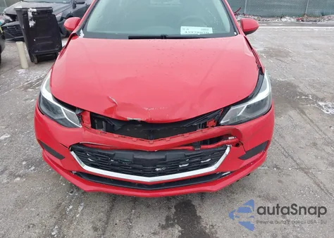 2017 Chevrolet Cruze Lt Auto z USA, uszkodzony, nr VIN 1G1BE5SM8H7175373